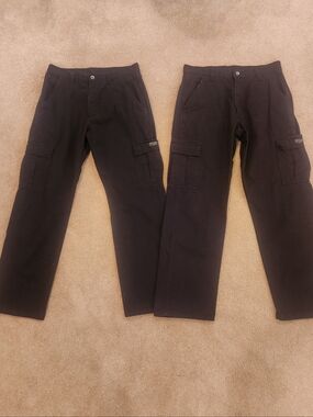 2 Pairs Of Wrangler Men's Black Workwear Cargo Pants, Size 32 x 32